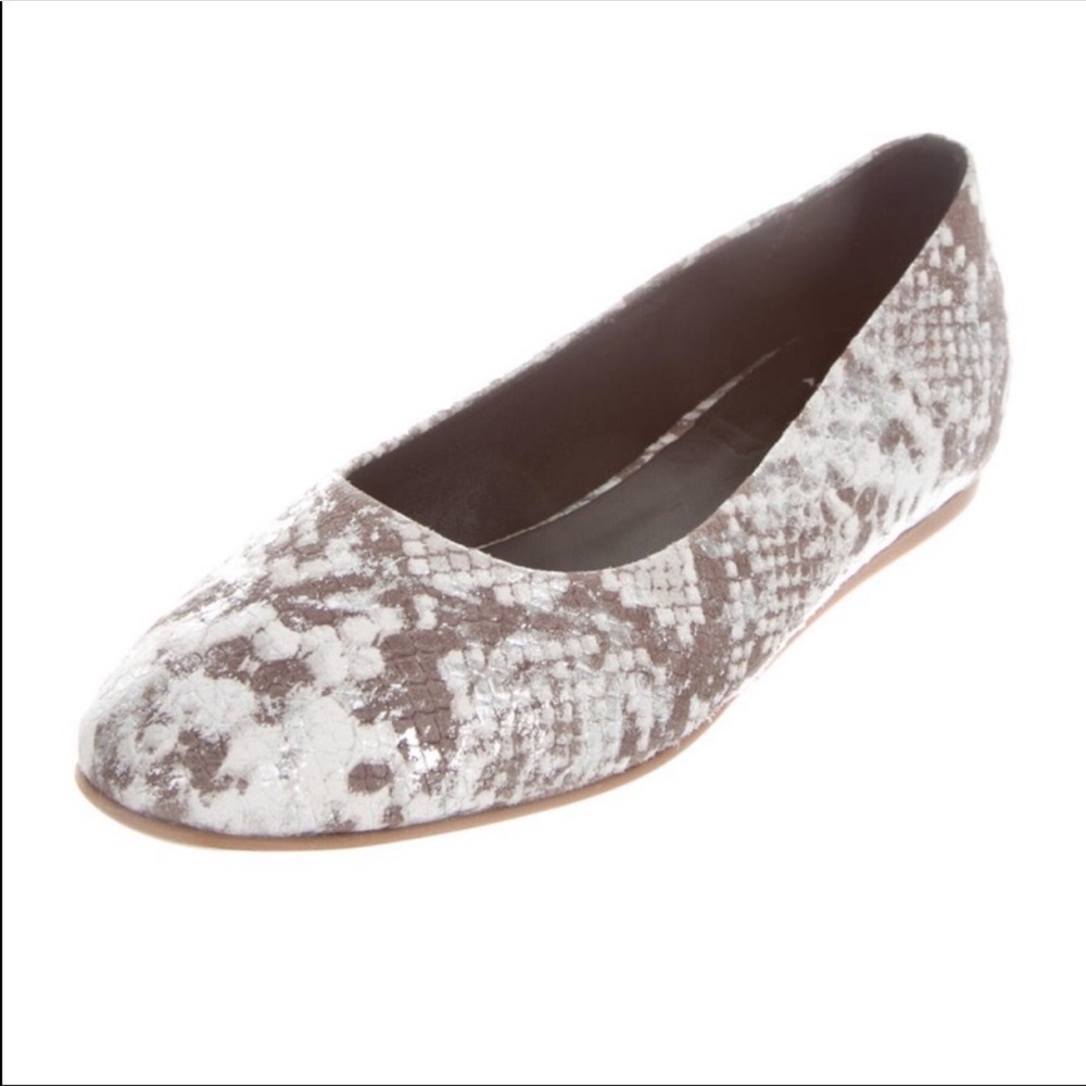 Aquatalia Cierra Snake Embossed Leather Flats 10